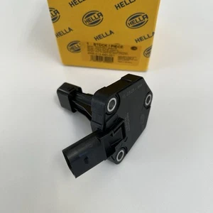 Engine Oil Level Sensor Hella 6PR 013 680-021 Fits Audi Volkswagen Skoda & Seat - Picture 1 of 7
