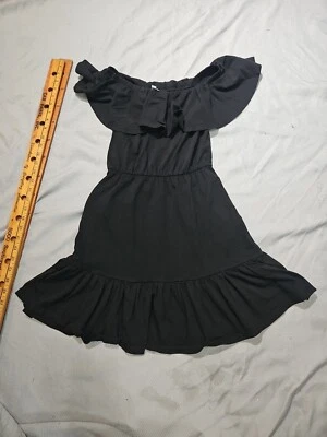 Vestido para mujer talla 4 negro con volantes en capas boho con volantes grunge gótico en capas de Asos  Foto 1 de 4