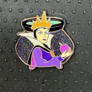 2025 Disney Mickey’s Not So Scary Halloween Party Mystery Pin EVIL QUEEN - Picture 1 of 4