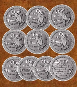 One Day At A Time-Serenity Prayer (10 Pack) LARGE 1.75" Pocket Gift Coin - Picture 1 of 4