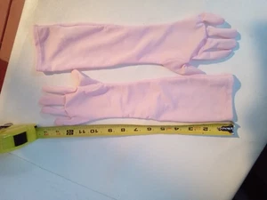 HELLROSA PAGENT HANDSCHUHE KLEINE MÄDCHEN HÄNDE MITTEL GRÖSSE 3+ EINHEITSGRÖSSE PASST DEN MEISTEN 14" LANG - Bild 1 von 6