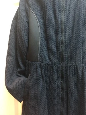 NEW Elie Tahari Dark Navy & Black Lexy Fitted Jacket Laser Cut Lace Size L $398 - Image 1 of 4