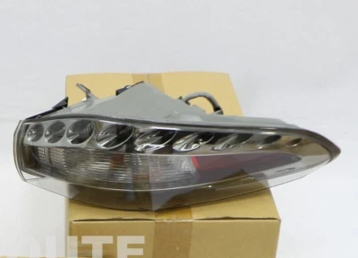 Infiniti FX35 FX50 QX70 OEM Rear Right Tail Light Combination Lamp Dark Clear - Image 1 of 4