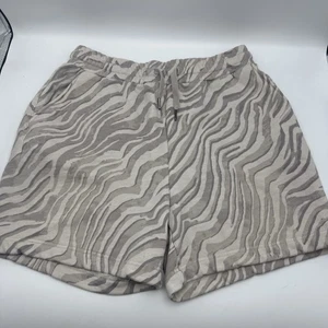 Sweaty Betty Essentials Shorts Size L Grey Zebra Cotton Drawstring Pockets - Picture 1 of 7