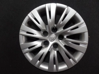 TOYOTA CAMRY HUBCAP WHEEL COVER GREAT REPLACEMENT 2012-2014 RETAIL $90 EA B47 - Image 1 of 4