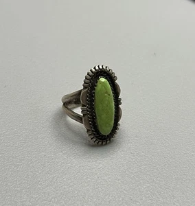Gran anillo nativo navajo vintage de plata esterlina y gaspeita s6,25 E. Spencer - Imagen 1 de 6