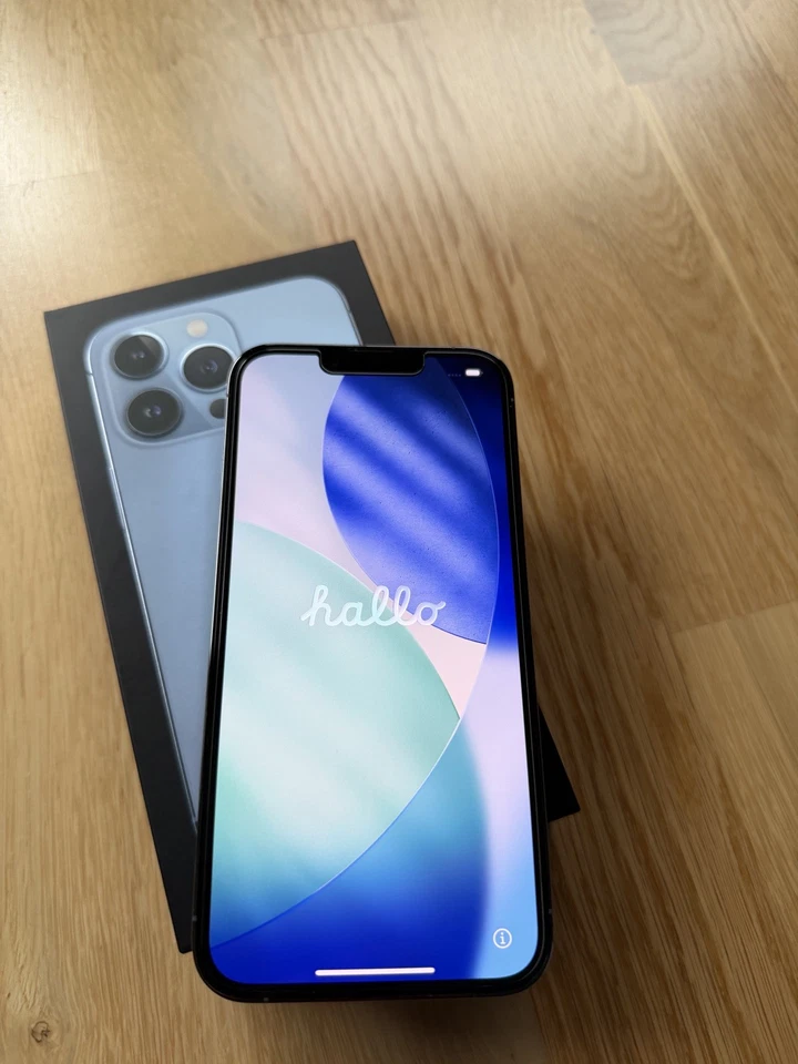 Apple iPhone 13 Pro 5G Smartphone 256 GB Sierra Blue OVP - Bild 1 von 4
