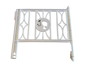 2011 Barbie zweistöckiges Strandhaus Ersatz zweiter Stock weißes Geländer - Bild 1 von 2