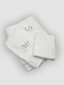 $50 1888 Mills White Magnificence Classic Bathroom Hand Towel 3 Piece - Picture 1 of 4