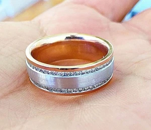 Banda de diamante de corte redondo de oro blanco liso de 14 K para hombre 7,50 mm de ancho cepillado 1,00ctw - Imagen 1 de 6