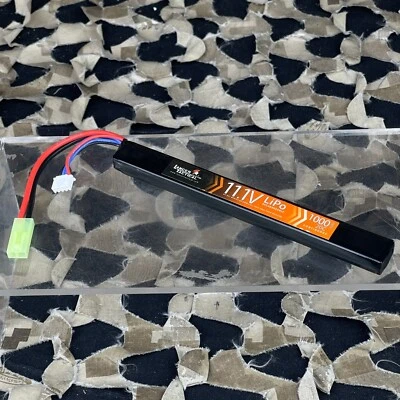 NUEVO Lancer Tactical 11.1V 1000mAh 20C Barra Larga Lipo Airsoft Batería Foto 1 de 4