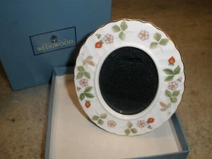 Wedgwood Wilde Erdbeere Bilderrahmen Bone China Made in England - Bild 1 von 7