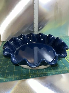 Pie Plate * Cobalt Blue/white* 10" Ruffled Dish - Picture 1 of 6