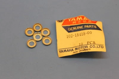 NOS YAMAHA 1962 1964 MJ2 CLIP CUBIERTA CANTIDAD 6 PIEZAS # 102-18418-00-00 Foto 1 de 4