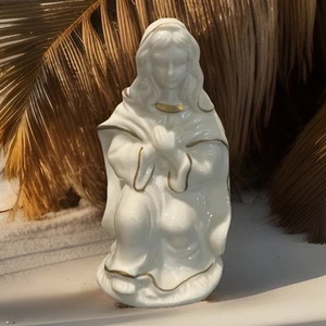 Pieza de repuesto - Figura Belén de porcelana con detalles de oro blanco - MARÍA - Imagen 1 de 4
