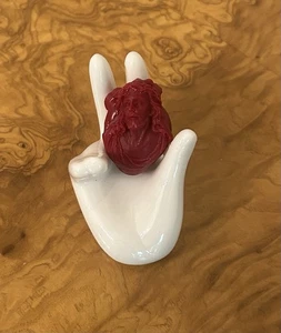 Taschenheiligtum Bild von Jesus in einem menschlichen Herzen mit einer Porzellanhand - Bild 1 von 12