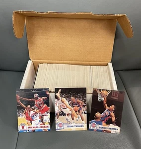 1993-94 NBA HOOPS BASKETBALL COMPLETE SET - 421 CARDS/HAND COLLATED - JORDAN - Picture 1 of 3