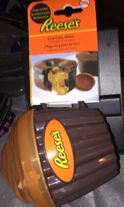 Reese's Mantequilla de Mantequilla de Maní Lava Pastel Microondas Soporte para Cupcakes de Evri Free BPA - Imagen 1 de 5