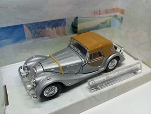 CARARAMA - MORGAN PLUS EIGHT CONVERTIBLE - SILVER - 1:43 SCALE MODEL - Picture 1 of 5