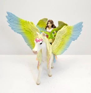 Schleich Bayala Elf Surah Glitter Pegasus Horse & Bird Action Figurine Toy 70566 - Picture 1 of 10