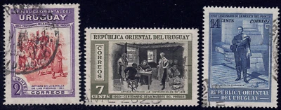 Uruguay SC# 588-594 1952 - F - Instrucción de dictado - 3 estampillas diferentes - Usado Foto 1 de 2