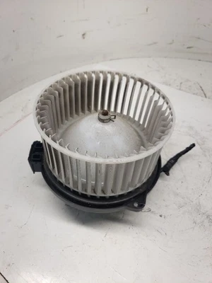 Motor soplador de climatización delantero usado para: Subaru Xv Crosstrek 2.0 2015 grado A Foto 1 de 4