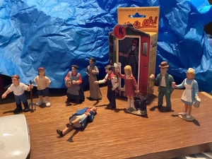 LOTE DE DIEZ FIGURAS DE PLÁSTICO 3 EN 1 ELITA MODELLE NUEVAS EN CAJA/9 FABRICANTES MIXTOS USADOS - Imagen 1 de 3