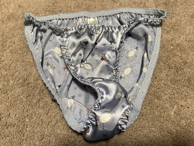 Vintage 90s Christmas Satin Panties Size Medium - Delicates - Image 1 of 4
