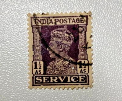 1939 India 1 1/2a Service Stamp - King George VI Wearing Imperial Crown - Used - Image 1 of 2