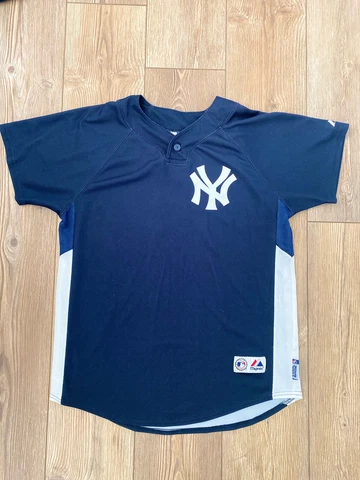 New York Yankees vintage Majestic batting practice jersey Large, Derek Jeter era Cover