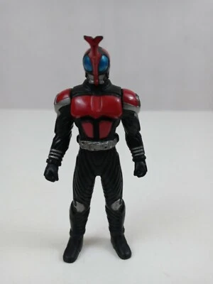 Boneco de vinil Bandai Legend Rider History 13 Kamen Rider Kabuto Rider Form 3,75" - Imagem 1 de 4
