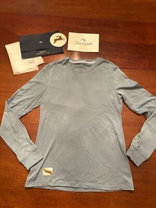EXCELLENT MINT Tracksmith gray LIGHT BLUE wool HARRIER HTF Shirt Top! Women S - Picture 1 of 11