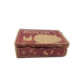 Vintage Egg Carton 1930’s Farmhouse Decor Art Deco One half dozen Box crate eggs - Imagen 1 de 9