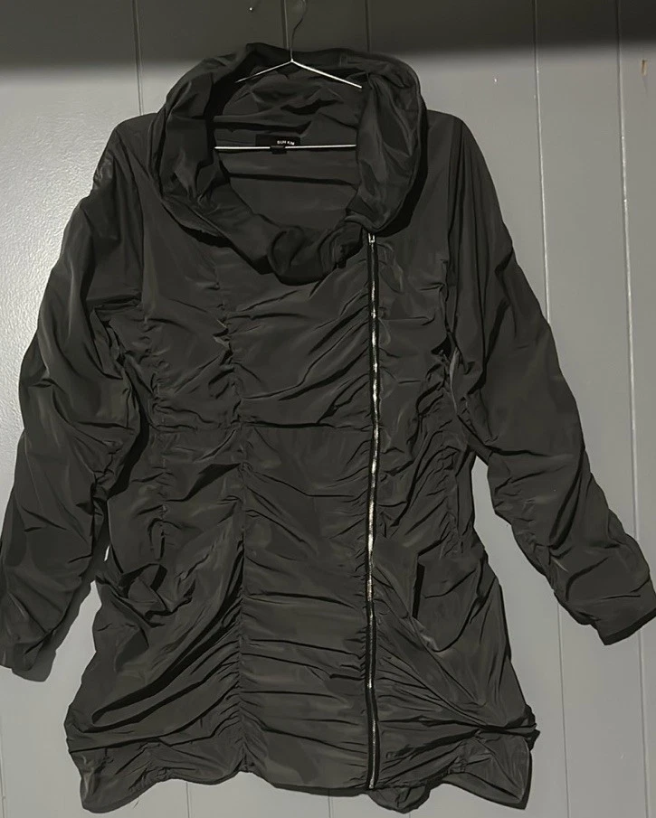 Nueva chaqueta ligera acanalada SUN KIM gris oscuro Sydney para mujer Foto 1 de 4