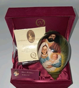 Holly Family Ornament Ne'Qwa Art Hand Painted In Original Box Stewart Sherwood - Picture 1 of 9