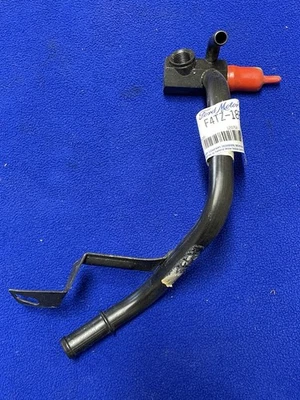 Ford Genuine NOS Engine Heater Hose Pipe F4TZ-18B402-A - Изображение 1 из 4