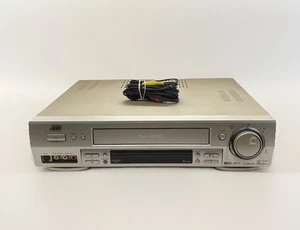 Grabadora Reproductor VCR JVC HR-S5600KR Super VHS S-VHS De Colección Raro - Imagen 1 de 20