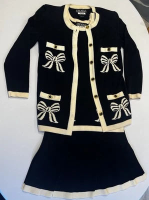 Conjunto de suéter de colección Escada Margaretha Ley para mujer 3 piezas azul marino + lazo talla 34 100 % lana Foto 1 de 4