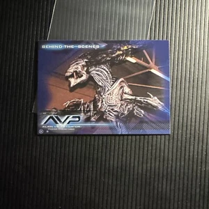 Alien vs Predator Movie Cards Inkworks 2004 #68 All Hail the Queen - Picture 1 of 2