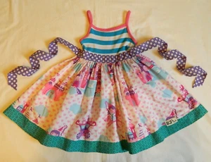 Girls size 5T Dress Princess Castles Hearts K Pea - Picture 1 of 6