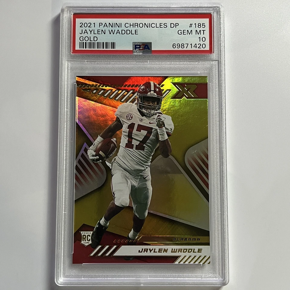 2021 Chronicles Draft Picks Xr ROOKIE RC JAYLEN WADDLE Gold /10 PSA 10 Dolphins - Image 1 of 2