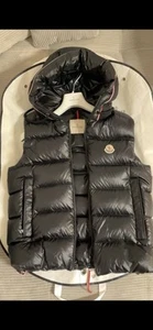 Moncler Luiro Daunen Weste - Bild 1 von 5