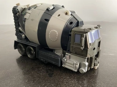 Transformers ROTF Revenge Of The Fallen Supreme Class Devastator Mixmaster 2009 - Image 1 of 4