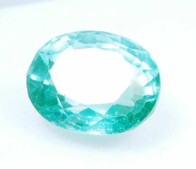 7.45 Carats Synthetic Corundum Certified Oval Cut Green Emerald Loose Gemstone - Image 1 of 4