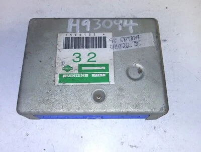 Computadora ecu JA11C64 BL3 ecm 1993 Nissan Sentra Foto 1 de 4