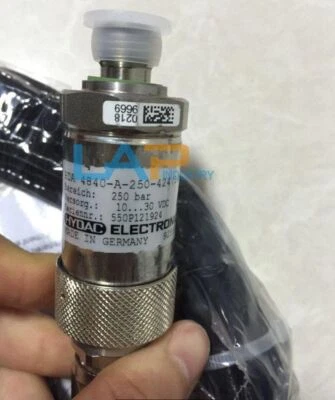 1pc New For HYDAC HDA 4840-A-250-424(10m) Pressure Sensors - Image 1 of 2
