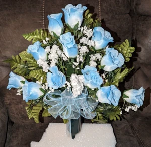 Friedhof Blumen, Friedhof Grabschmuck im Halter - Bild 1 von 3