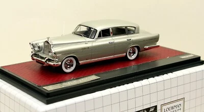1:43 Matrix MXLM03-1705 Rolls Royce Silver Wraith LWB Vignale 1954 silver - Image 1 of 4