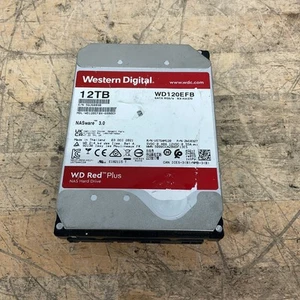 Disco duro Western Digital WD Red Plus 12 TB 3,5" SATA NAS HDD 7,2 K WD120EFBX - Imagen 1 de 3