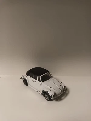 VW 1303 Maggiolone BIANCO Polistil No Mercury Mebetoys Burago Politoys Solido  - Immagine 1 di 4